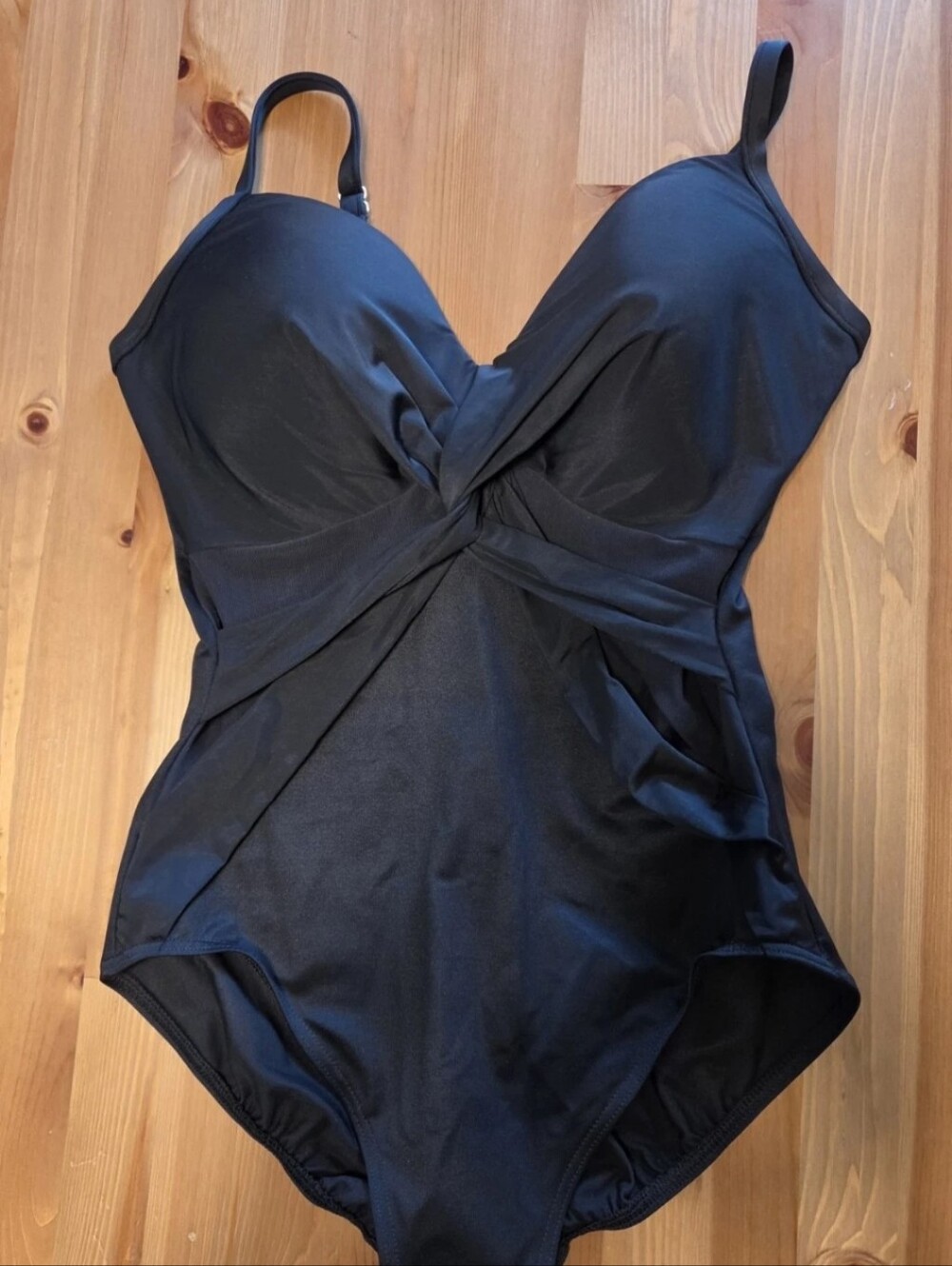 Miraclesuit Belle One Piece Swimsuit Size 14 Black Underwire Shaping Shaper NWOT